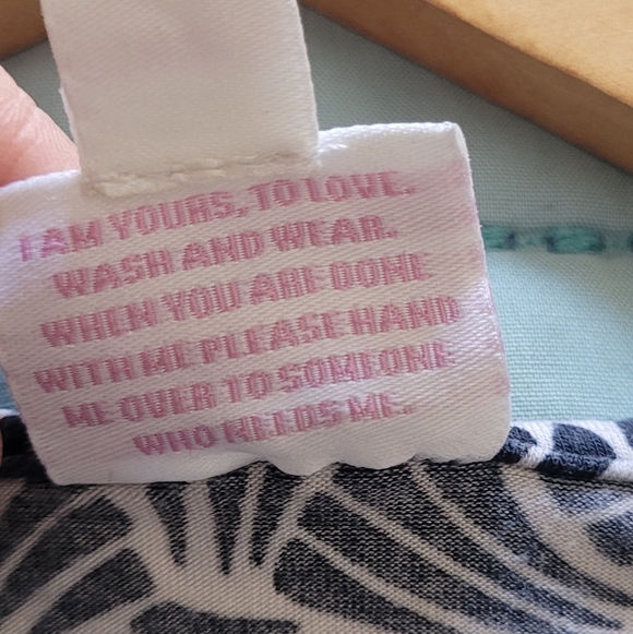 Long Sleeve Black and White Nursing Dress - Picture 5 of 8